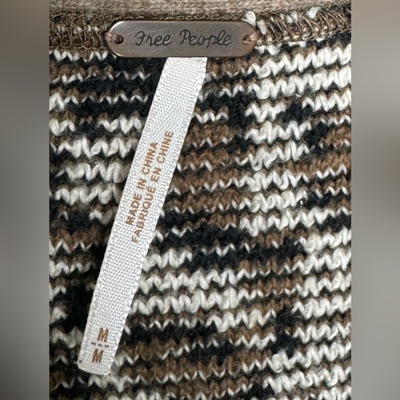 Free People Animal Print Long Cardigan - Size Medium - Picture 5 of 7